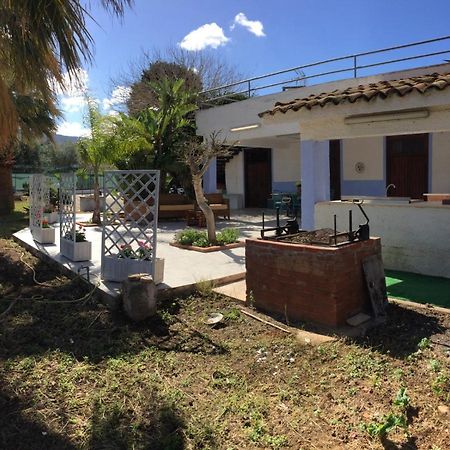 לינה וארוחת בוקר טראסיני Casa Manzella מראה חיצוני תמונה