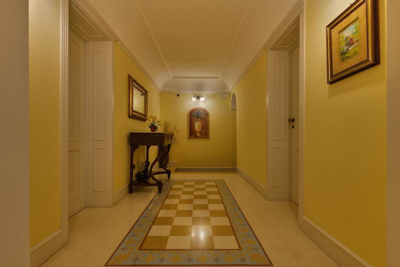 לינה וארוחת בוקר טראסיני Casa Manzella מראה חיצוני תמונה
