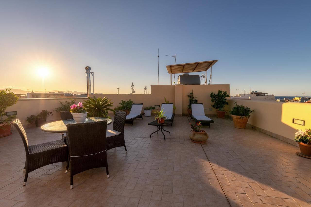 לינה וארוחת בוקר טראסיני Casa Manzella מראה חיצוני תמונה